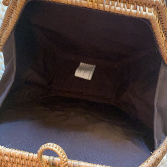 UO Hexagon Rattan Bag 100% Handcrafted in Bali - Picture 5 of 5